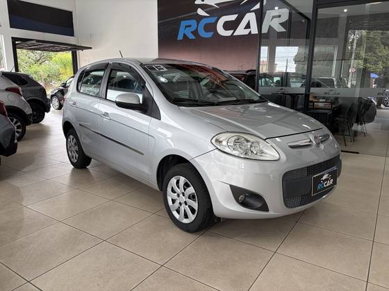 FIAT PALIO 1.0 MPI ATTRACTIVE 8V FLEX 4P MANUAL FIAT PALIO 1.0 MPI ATTRACTIVE 8V FLEX 4P MANUAL